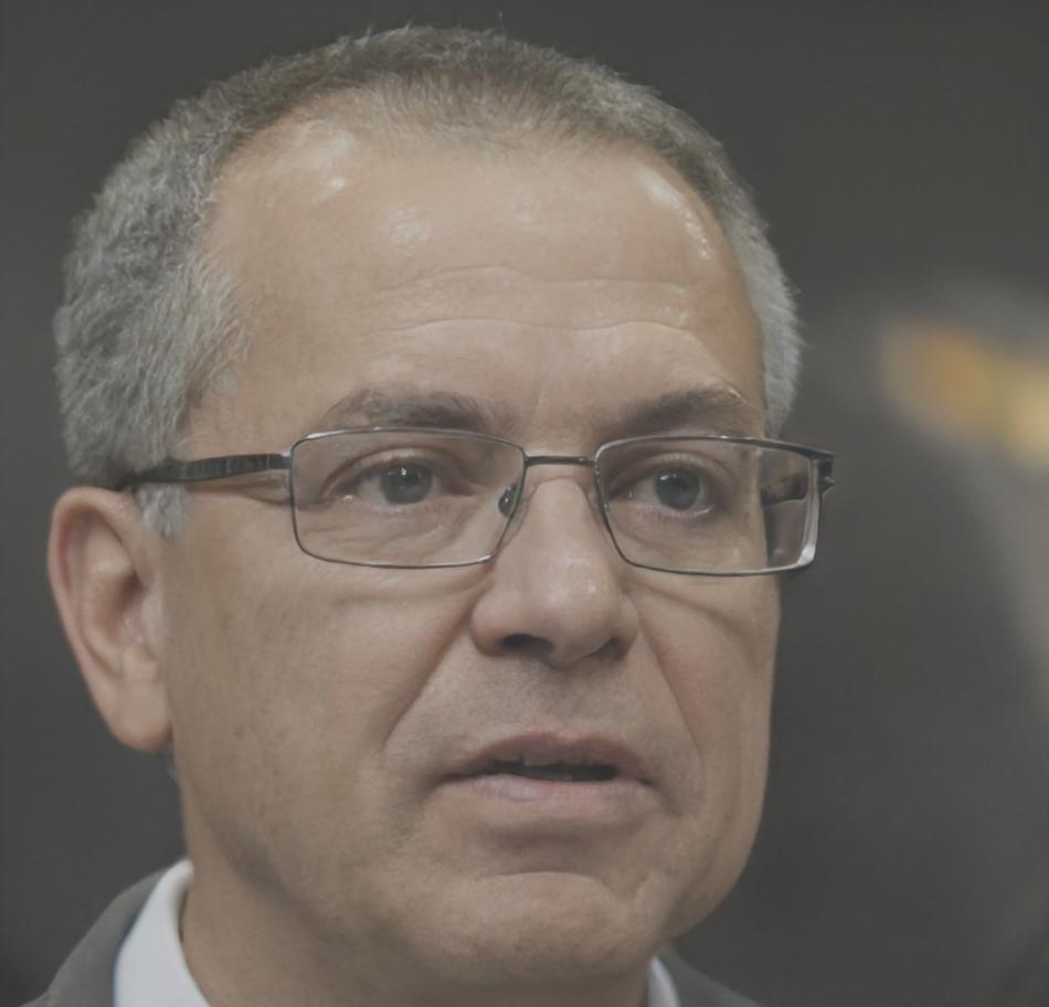 Retrato de Eliseo Montemayor